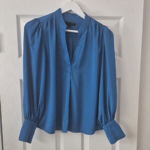 Banana Republic Blue V-Neck Long Sleeve Blouse | Office Workwear